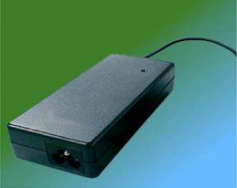 Fontes de Alimentação Externas Desktop Alternadas de 70W.